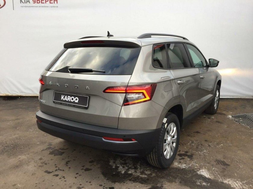 Шкода Карок 2023