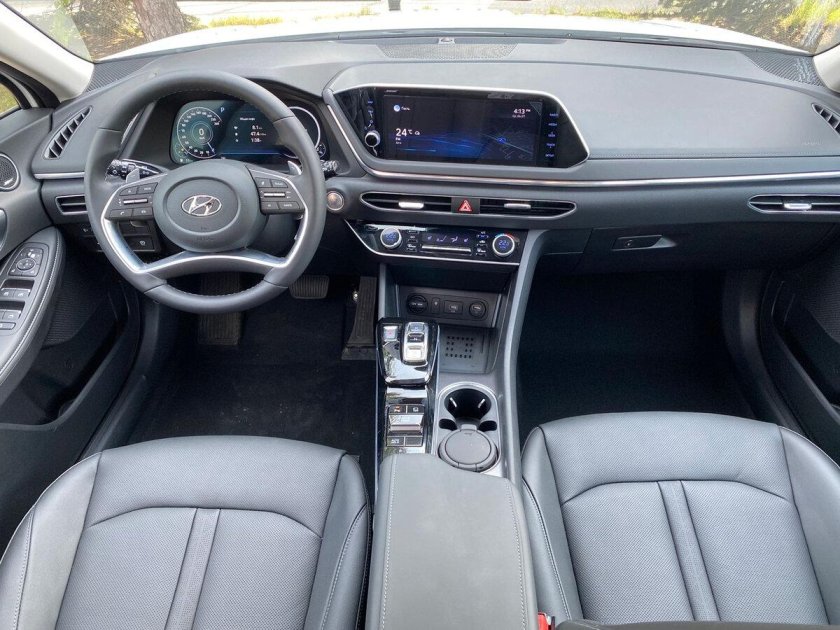 Хендай Соната 2022