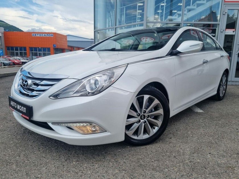 Хендай Соната 2013