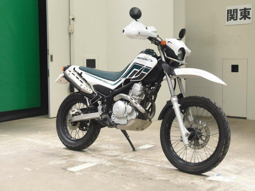 Ямаха Serow 250