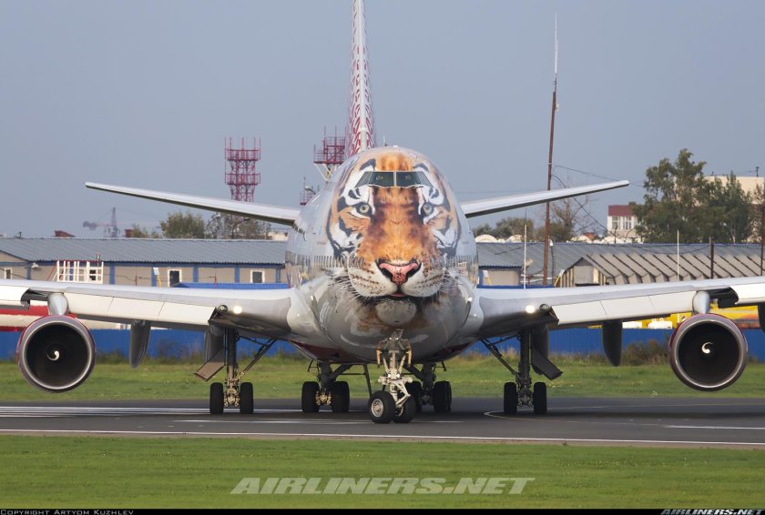 Боинг 747 Тигролет