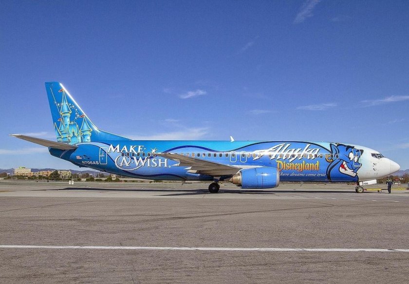 Аляска Эйрлайнс ливрея