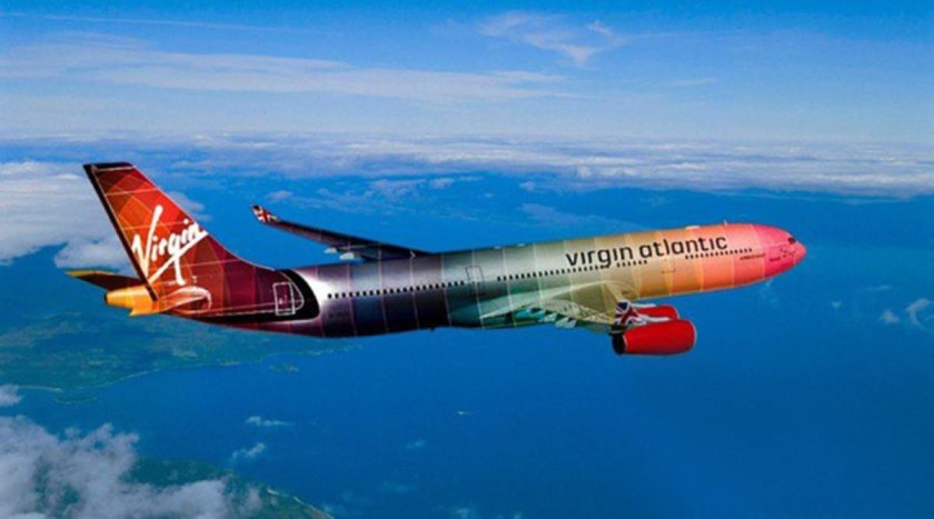 Самолет Virgin Atlantic