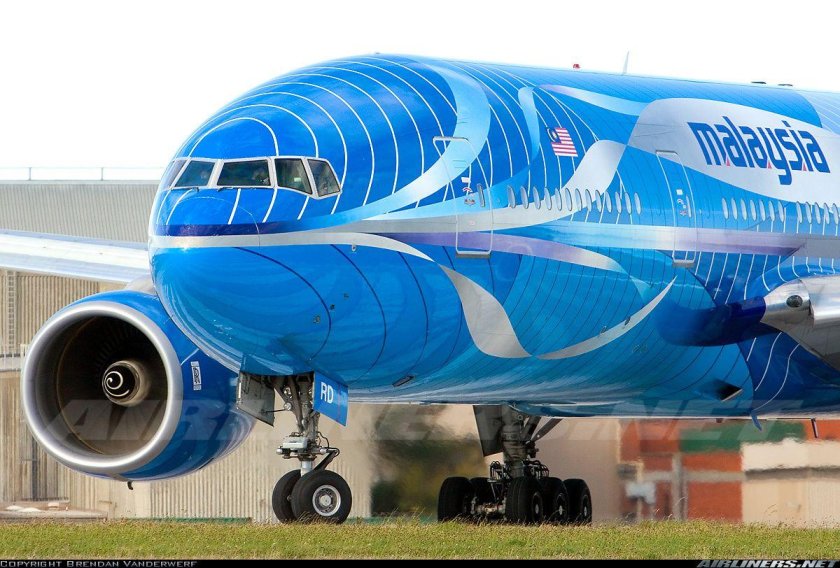 Пассажирский самолет