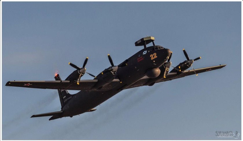 Противолодочный самолет ил-38н