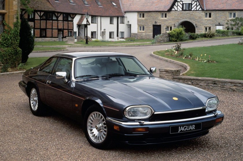 Ягуар xjs 1990