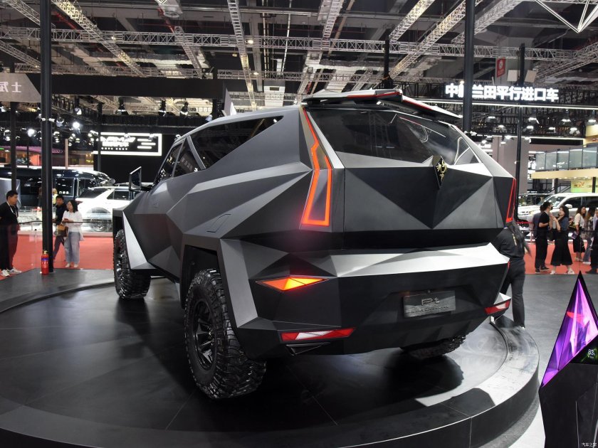 Karlmann King белый