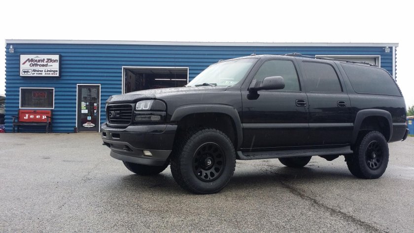 GMC Yukon оффроад