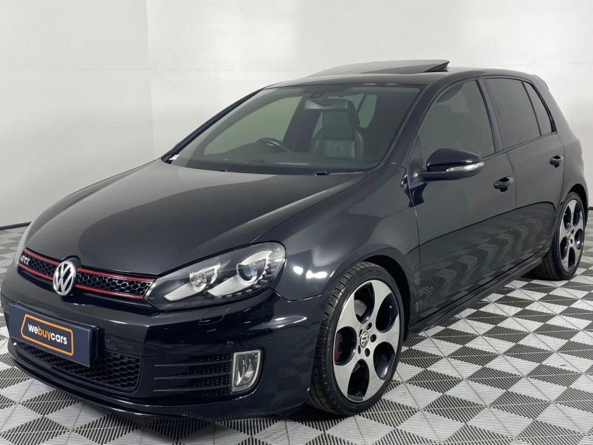 Volkswagen golf gti 2011
