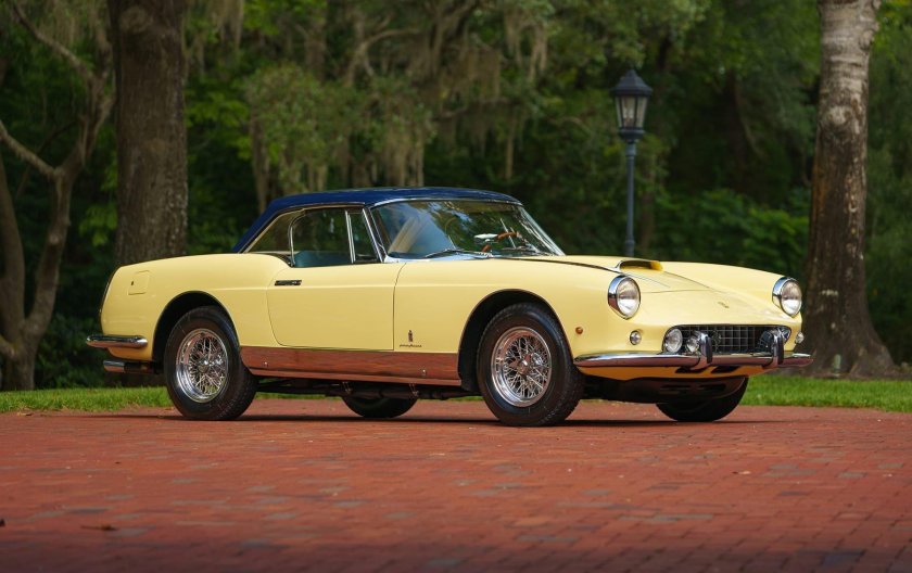 Ferrari 330 gts