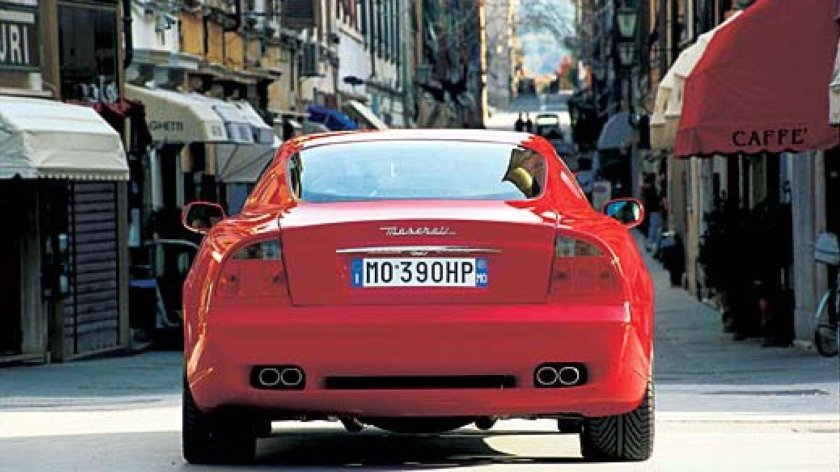 Maserati Coupe 2001