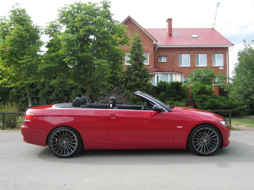 +BMW +e93 Red Cabrio