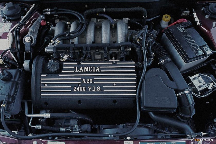 Lancia Kappa 3.0 at, 1998, под капотам