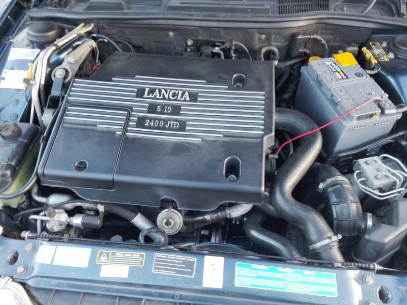 Бронепровода Лянча Либра 2002