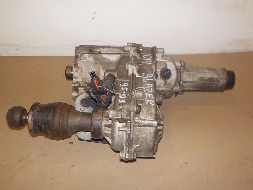 Переключатель раздаточной коробки Шевроле блейзер