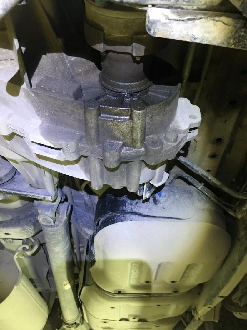 Шевроле Трейлблейзер 2.8.раздатка