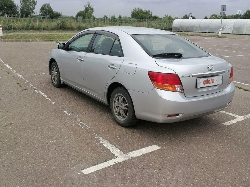 Toyota allion 2012