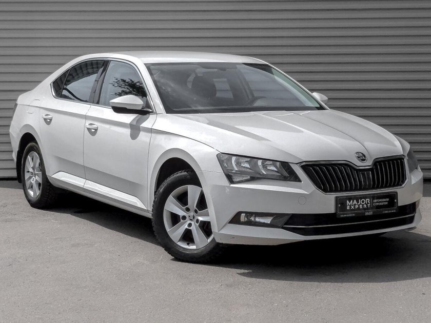Skoda superb iii
