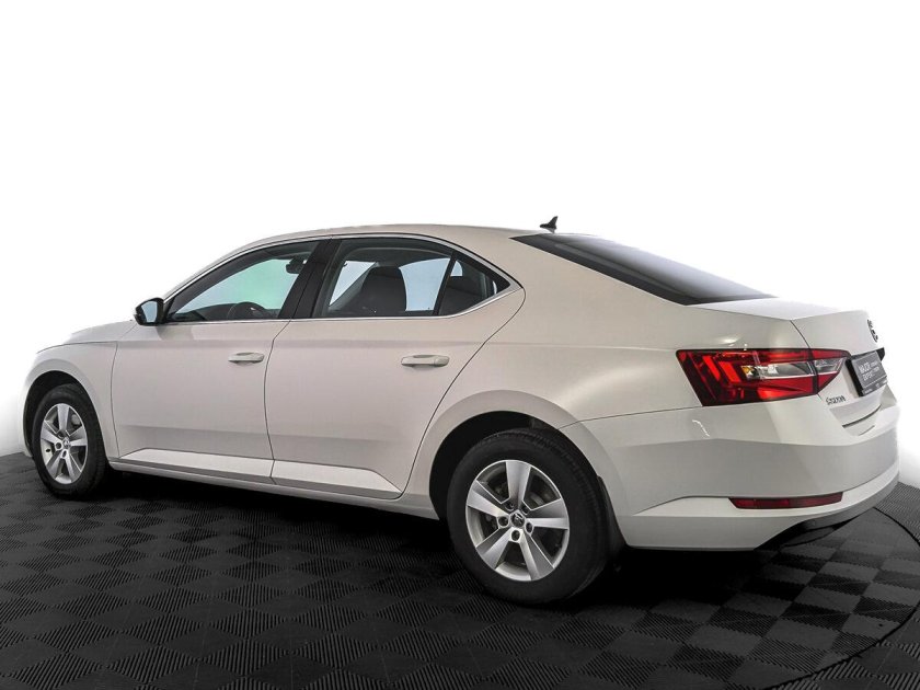 Skoda superb 2015