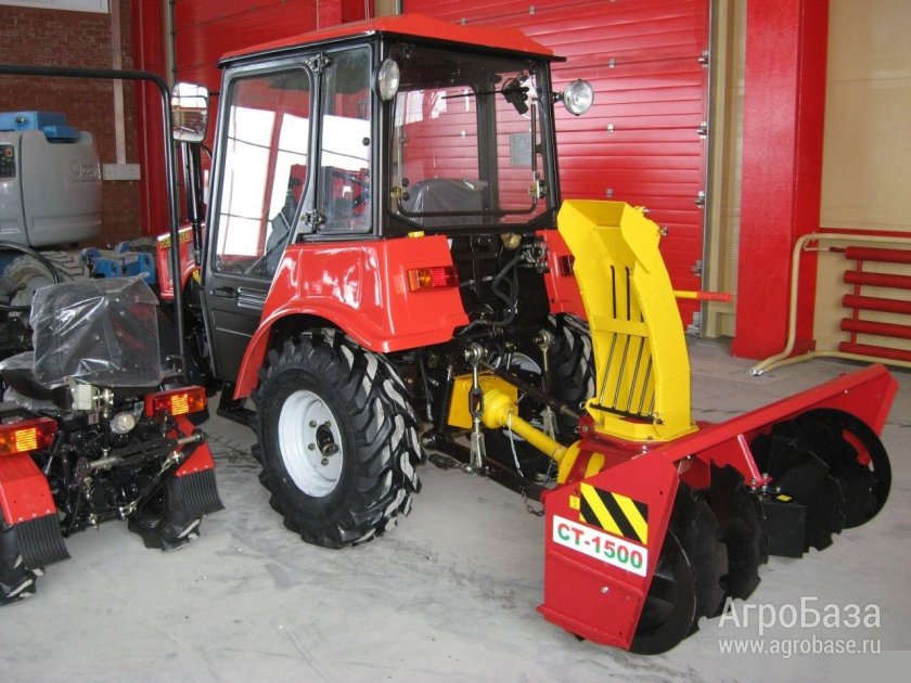 Тракторный шнекороторный снегоочиститель ст-1500 МТЗ-320