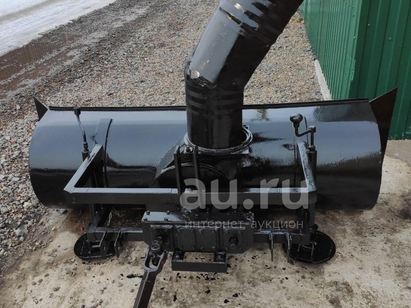 Снегоочиститель шнекороторный