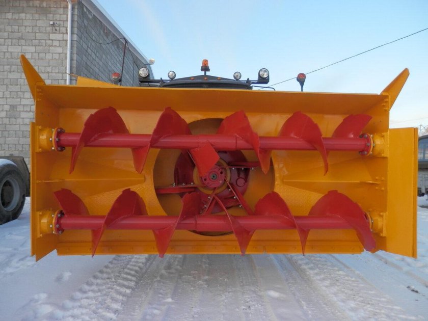 Снегоочиститель шнекороторный СШР-1