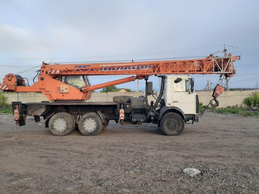 Автокран 25 т