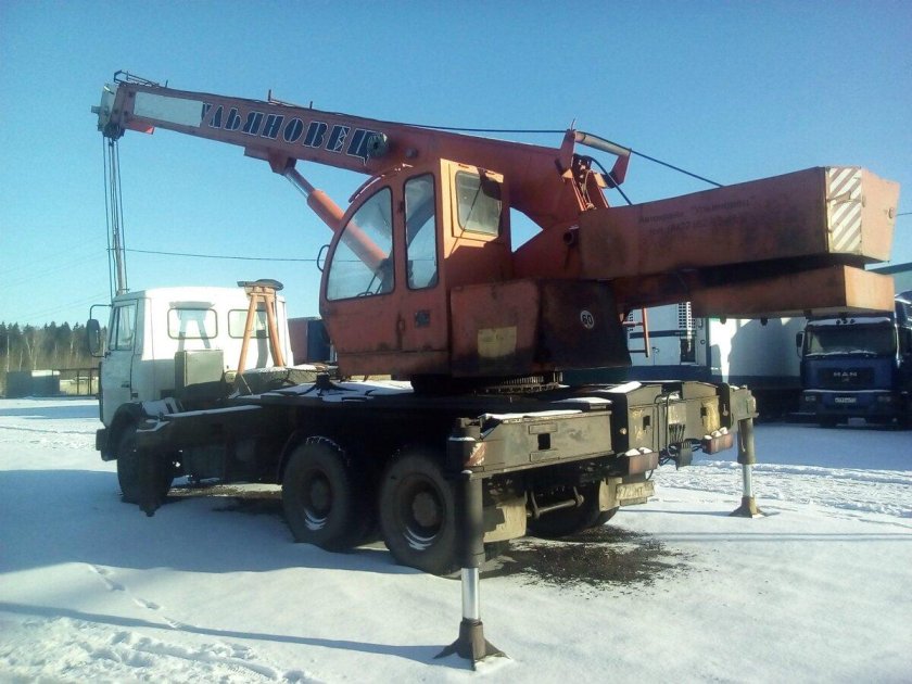 Автокран 25 тонн