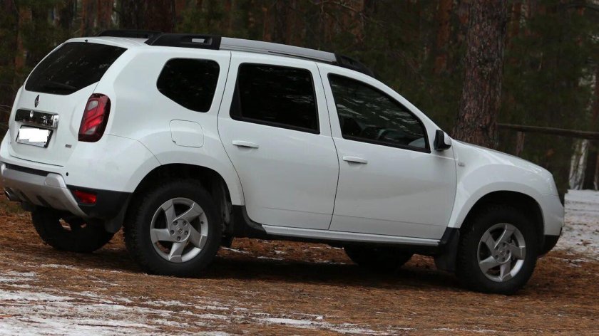 Рено Дастер белый