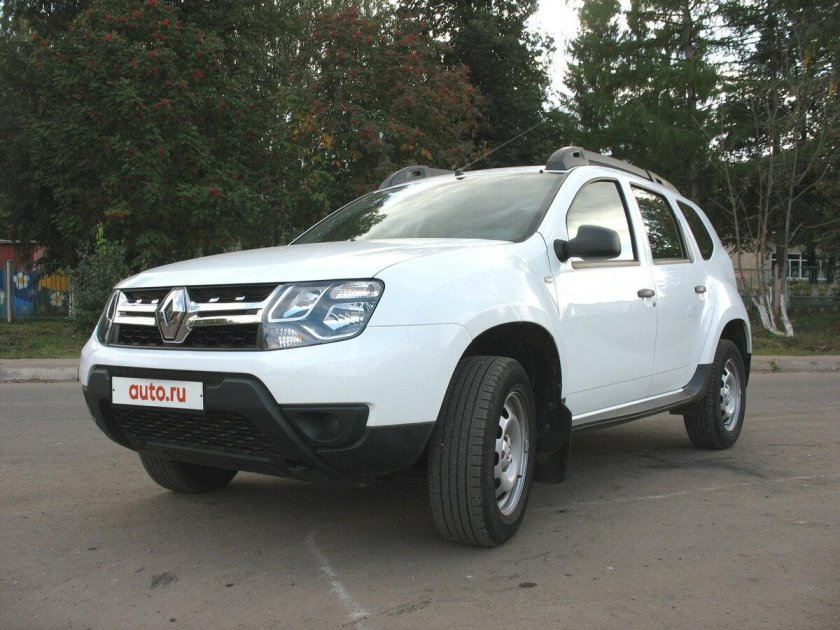 Рено Дастер 2017 белый