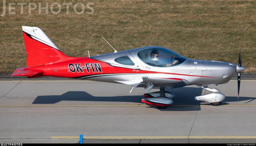 Легкомоторные самолеты