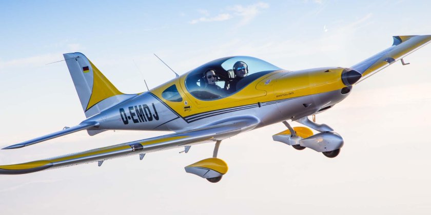 Bristell b23 салон