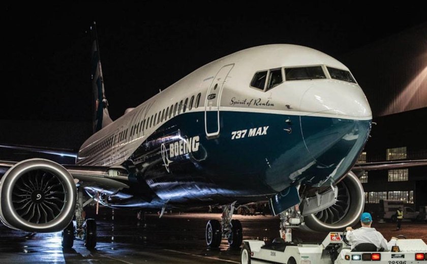 Боинг 737 мах