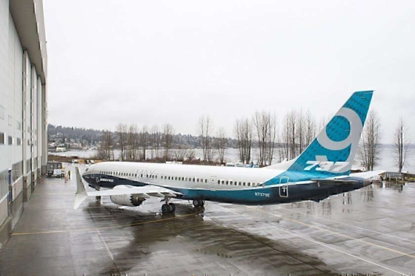 737 Max 9