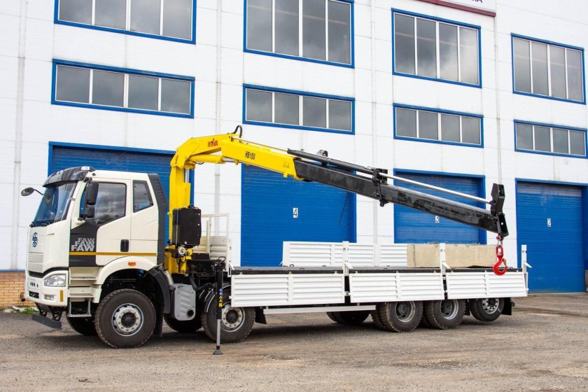 FAW ca3250 с КМУ