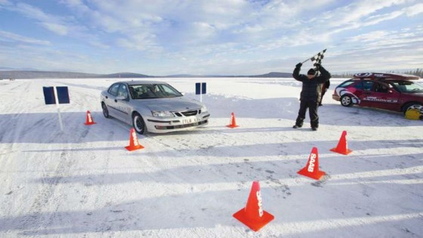 Учебная машина зима