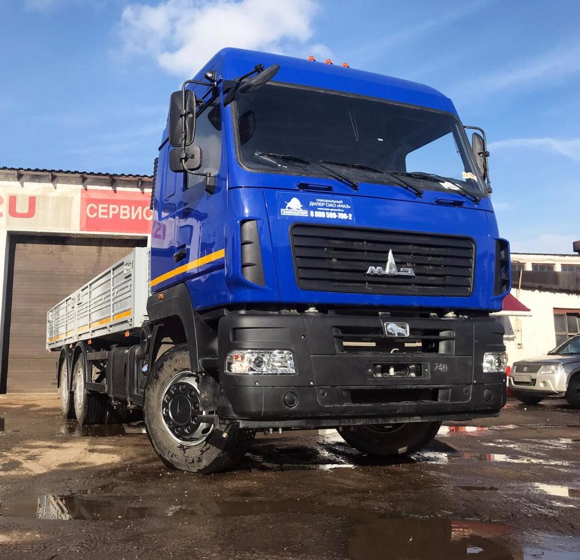 МАЗ 631228 бортовой