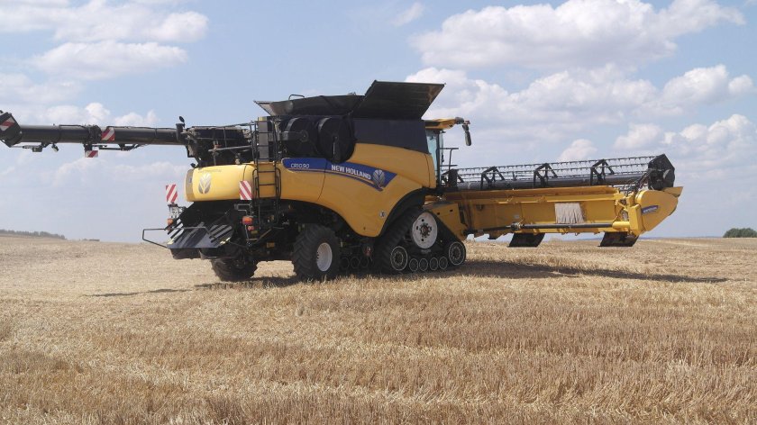 New holland cr 10 90