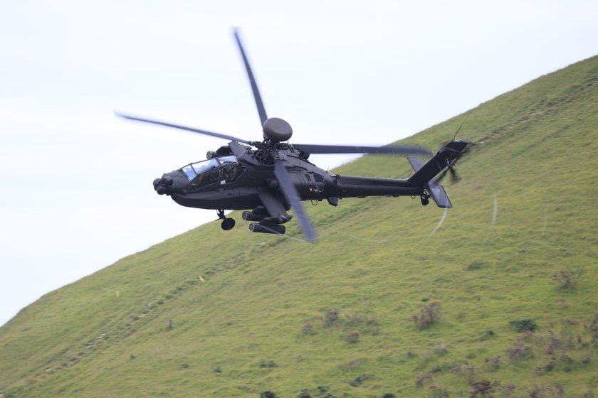 Ah-64 apache