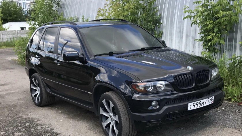 BMW x5 e53 2004
