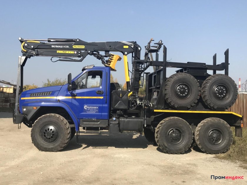 Урал Некст лесовоз