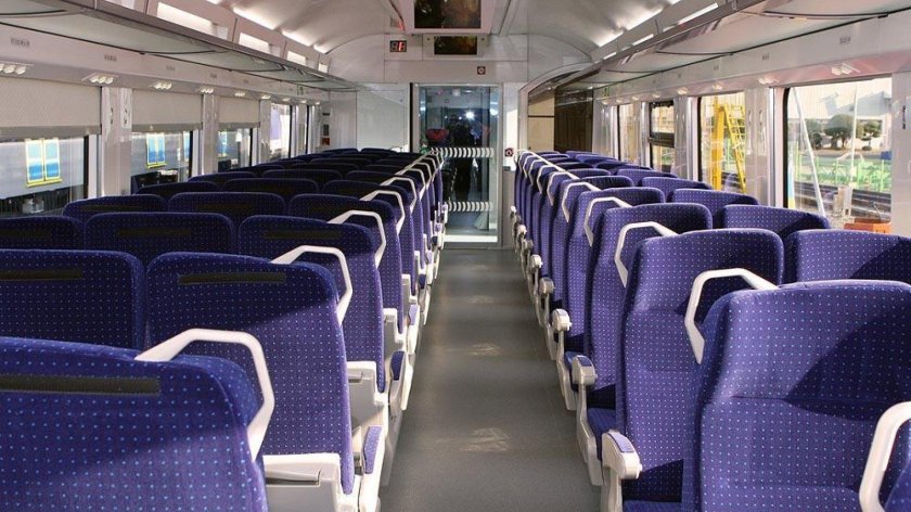 Hyundai Rotem h10 салон