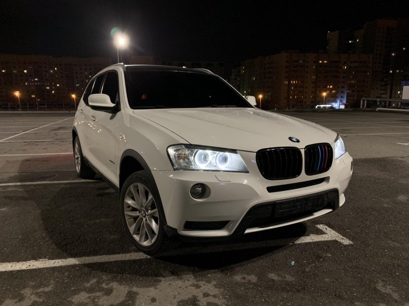 BMW x3 белая