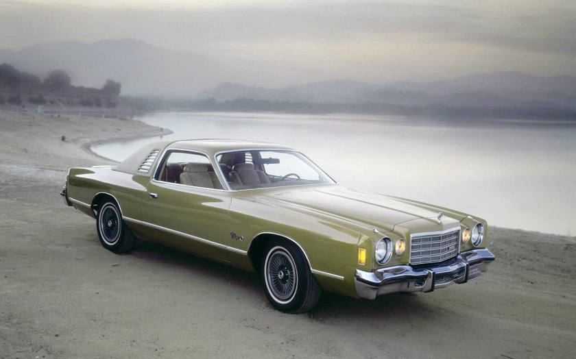 Додж Чарджер 1975