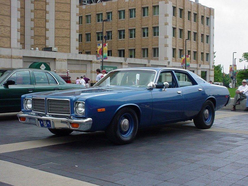 Dodge Coronet 1976