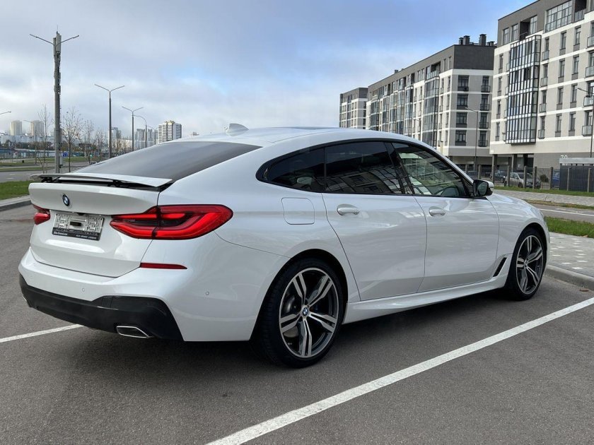 БМВ 6 серии 2016