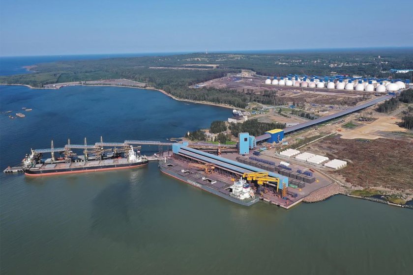 Ультрамар терминал в Усть Луге