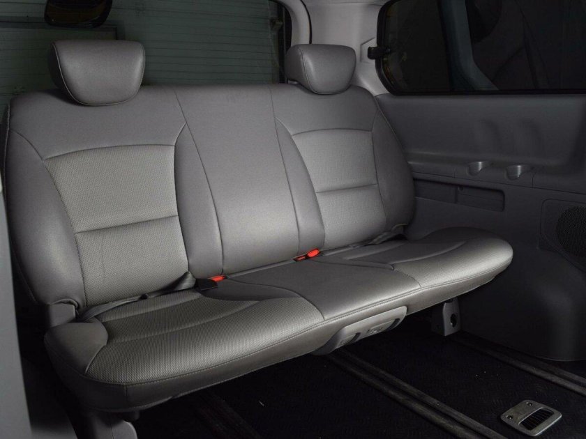 Чехлы на Ниссан икстрейл т31