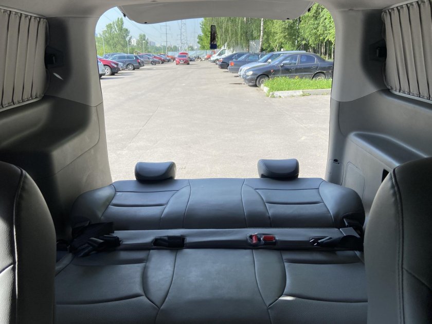 Hyundai Grand Starex задний диван