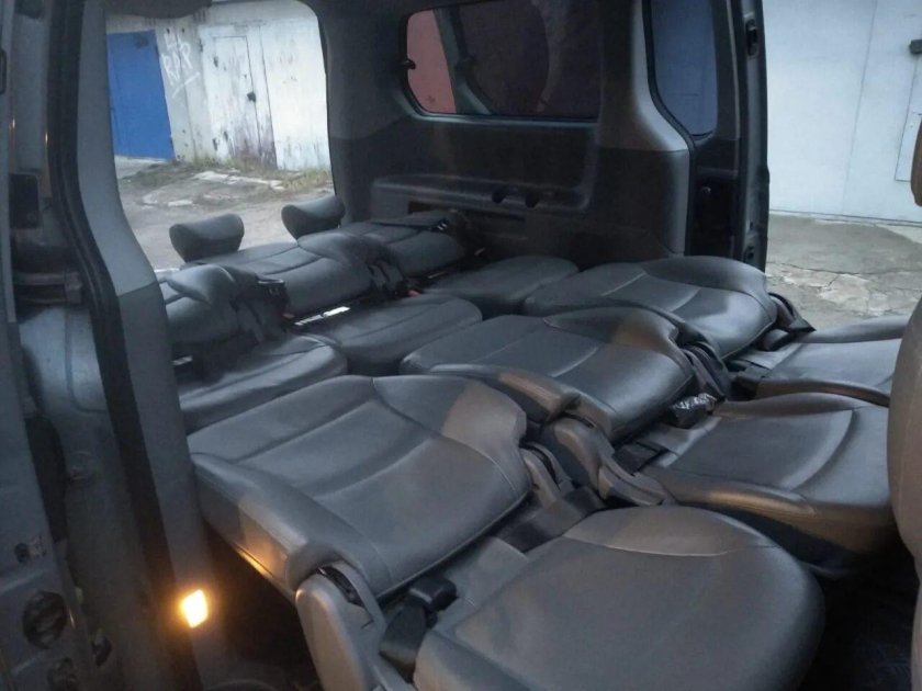 Сиденья Hyundai Grand Starex